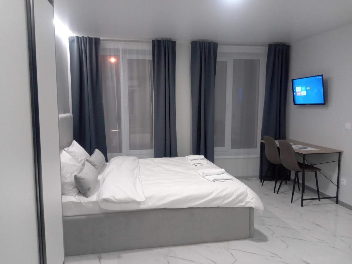 Pure Apartments Vip 4 Lviv Dış mekan fotoğraf
